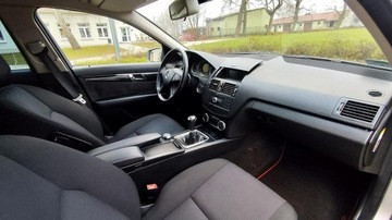 Mercedes Klasa C W204 Kombi T204 2.2 200 CDI 136KM 2009 Mercedes C 200 Climatronic Navi, zdjęcie 19