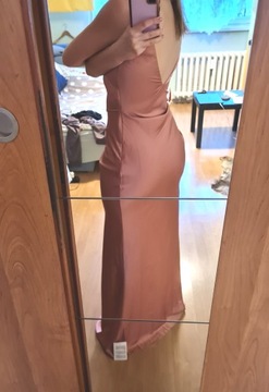 РОЗОВОЕ АТЛАСНОЕ ПЛАТЬЕ С БРЕМЯМИ ASOS XS