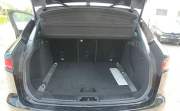 Jaguar F-Pace SUV 3.0 TDV6 300KM 2017 Jaguar F-Pace 3.0 Diesel 301KM, zdjęcie 11