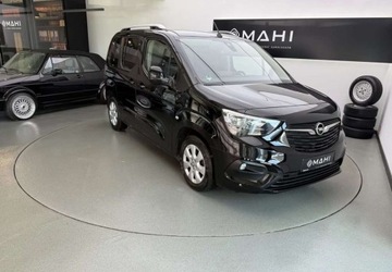 Opel Combo E Kombivan 1.5 Diesel 102KM 2018 Opel Combo Opel Combo Life 1.5 CDTI Edition SampS N1 1.5 Diesel 102KM, zdjęcie 13