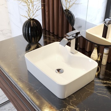 BATERIA UMYWALKOWA WODOSPAD KASKADA NISKA KRAN DO ŁAZIENKI CHROM ELVA