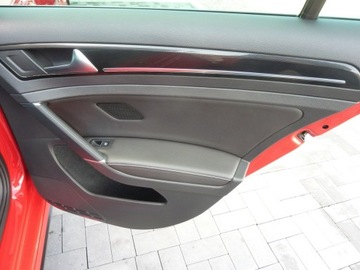 Volkswagen Golf VII GTD 5d 2.0 TDI-CR BlueMotion Technology 184KM 2013 Volkswagen Golf GTD*2.0 TDI 184Ps*AUTOMAT*TORNADO, zdjęcie 32