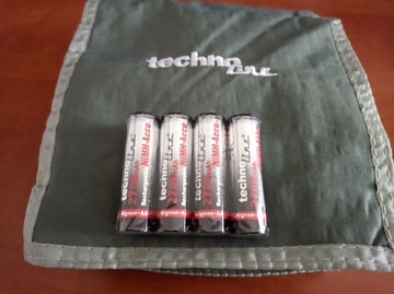 Зарядное устройство TECHNOLINE BC1000 + аккумуляторы 2700 мАч