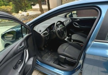 Opel Astra K Hatchback 5d 1.0 Turbo 105KM 2016 Opel Astra Opel Astra Benzyna 105KM, zdjęcie 12
