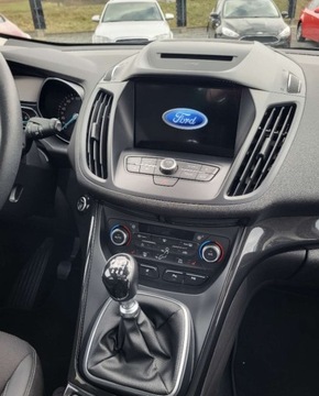 Ford Kuga II SUV Facelifting 1.5 EcoBoost 150KM 2017 Ford Kuga 1,5 150 KM Tytanium Navi PDC Kamera Pano Stan Niemiec 1.5, zdjęcie 15