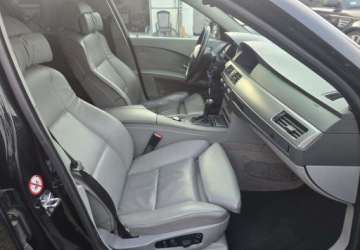 BMW Seria 5 E60 Touring 530 d 218KM 2004 BMW Seria 5 BMW Seria 5 3.0 Diesel 218KM, zdjęcie 31