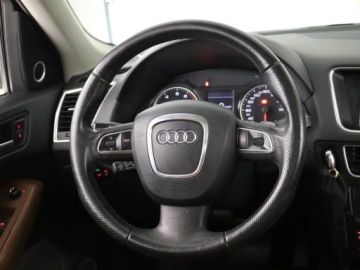 Audi Q5 I SUV 2.0 TFSI 211KM 2009 Audi Q5 2.0 TFSI, 4X4, Automat, Skóra, Navi, zdjęcie 19