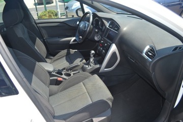 DS 4 I Hatchback (Citroen) 1.6 VTi 120KM 2013 CITROEN DS4 1.6 VTi 120 120 KM, zdjęcie 5