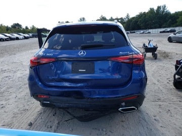 Mercedes GLC C254/X254 2023 Mercedes-Benz GLC 300 4Matic 2023 2.0l 2.0 Benzyna 255KM, zdjęcie 2