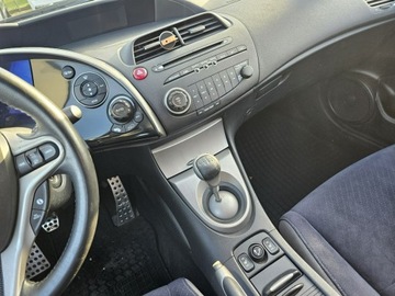 Honda Civic VIII Hatchback 3d 1.8 i-VTEC 140KM 2007 Honda Civic 1,8 benzyna+lpg 140KM, zdjęcie 10