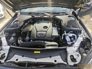 Mercedes Klasa E W213 2019 Mercedes-Benz Klasa E E300 245 KM FULL AMG skora burmester alu 20 led mult, zdjęcie 25