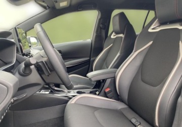 Toyota Corolla XII TS Kombi Facelifting 2.0 Hybrid Dynamic Force 196KM 2024 Toyota Corolla Corolla GR Sport Dynamic FV23 Salon PL ASO 1 wlascici, zdjęcie 12