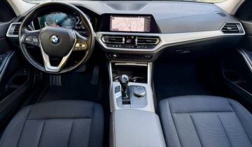 BMW Seria 3 G20-G21 2021 BMW 318 Salon PL,F.VAT,Shadow Line, zdjęcie 12