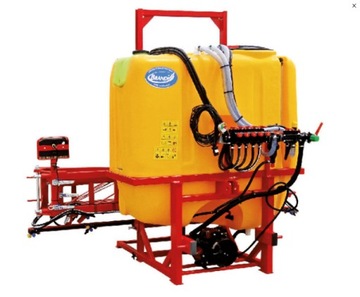 Opryskiwacz polowy zawieszany Brandi 800l 12m