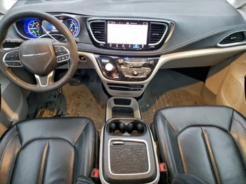 Chrysler Pacifica II 2022 Chrysler Pacifica Hybrid Touring L 2022 3.6l 3.6 Hybryda 260KM, zdjęcie 8