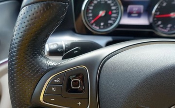 Mercedes Klasa E W213 Limuzyna 2.0 220d 194KM 2018 Mercedes-Benz Klasa E 220d 195KM 4Matic Salon PL 2 wlasciciel Bogate wypos, zdjęcie 26