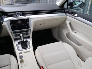 Volkswagen Passat B8 Limousine 2.0 TDI BlueMotion Technology 150KM 2018 VW Passat 2.0 TDI, Salon Polska, Automat, Navi, zdjęcie 7