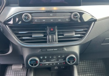 Ford Kuga III SUV 2.0 EcoBlue 190KM 2022 Ford Kuga 2.0 TDCI 190 KM Nawigacja Kamera head-up 4x4 Virtual cockpit 2.0, zdjęcie 13