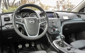 Opel Insignia I Sports Tourer 2.8 V6 Turbo ECOTEC 260KM 2009 Opel Insignia 2,8 (260KM) LPG 4x4 Bezwypadkowy 190 tys. km 2.8 BenzynaLPG, zdjęcie 8