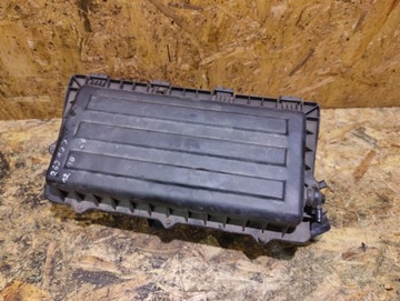 Obudowa filtra powietrza 1.4 VW SKODA 036129611CD
