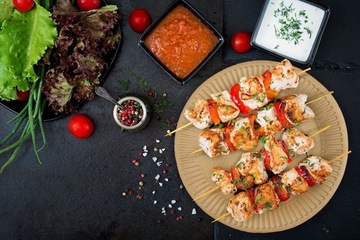 ЭКОЛОГИЧЕСКИЕ бумажные тарелки 100шт 23см ЭКО