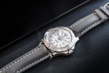 BREITLING COLT 200M AUTOMATIC COSC A17388 44MM