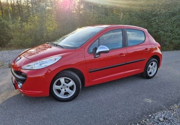 Peugeot 207 2009 Peugeot 207 1,4 75KM Niski Przebieg Alu Zarejestrowany 1.4 Benzyna 73KM, zdjęcie 2