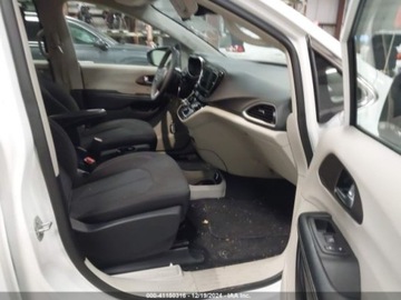 Chrysler Voyager V 2023 Chrysler Voyager 2023 r., 3,6L LX 3.6 Benzyna 287KM, zdjęcie 8