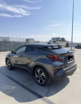 Toyota C-HR I Crossover Facelifting 1.8 Hybrid 122KM 2022 Toyota C-HR 1.8 Hybrid Style, zdjęcie 1