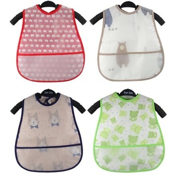 ŚLINIAK Z KIESZONKĄ ,zmywalny.