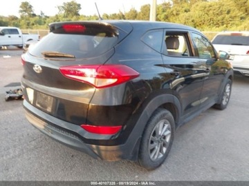 Hyundai Tucson III 2018 Hyundai Tucson 2018 Hyundai Tucson SE FWD 2.0 Benzyna 164KM, zdjęcie 3