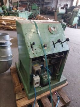 Piła łańcuchowa do pakietów firmy Stihl