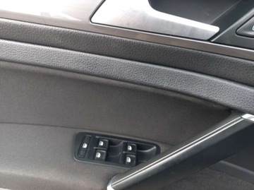 Volkswagen Golf VII Hatchback 3d 2.0 TDI BlueMotion Technology 150KM 2016 Volkswagen Golf Allstar Navi Klimatronik Radar LED 2xPDC 2.0 Diesel 150KM, zdjęcie 8