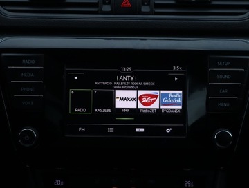 Skoda Superb III Liftback 1.4 TSI 150KM 2015 Skoda Superb 1.4 TSI, Salon Polska, Klima, zdjęcie 11