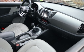 Kia Sportage III SUV Facelifting 1.7 CRDi 115KM 2015 Kia Sportage 1,7 CRDI 115 KM Bussines line Nawigacja Kamera 1.7 Diesel, zdjęcie 21