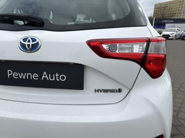 Toyota Yaris III Hatchback 5d Facelifting 2017 1.5 Hybrid 100KM 2019 Toyota Yaris Hybrid 100 Premium EU6 III (2011-2019, zdjęcie 9