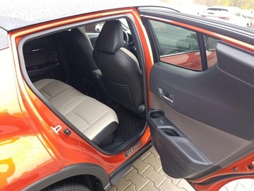 Toyota C-HR I Crossover Facelifting 2.0 Hybrid Dynamic Force 184KM 2019 Toyota C-HR 2.0 Hybrid Premiere Edition Toyota C-H, zdjęcie 16