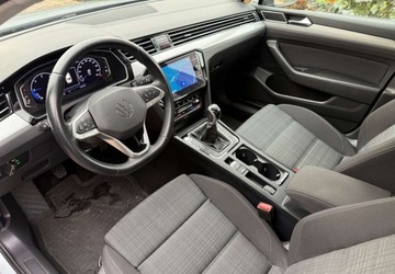 Volkswagen Passat B8 Limousine Facelifting 2.0 TDI SCR 150KM 2021 Volkswagen Passat Volkswagen Passat 2.0 TDI EVO Business 2.0 Diesel 150KM, zdjęcie 19