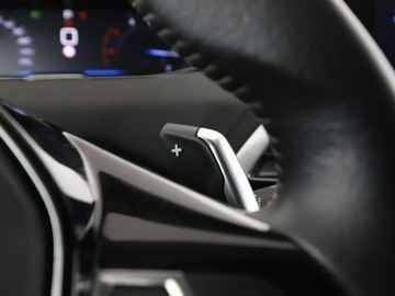Peugeot 3008 II Crossover 1.5 BlueHDI 130KM 2019 Peugeot 3008 automat virtual cocpit navi klima, zdjęcie 31