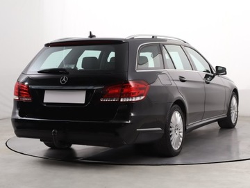 Mercedes Klasa E W212 Kombi Facelifting 200 CDI 136KM 2013 Mercedes E E 200 CDI, Automat, Navi, Klima, zdjęcie 4