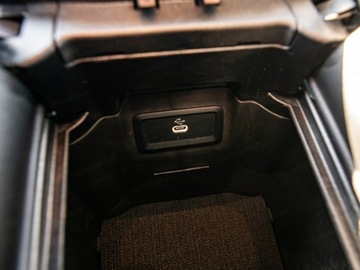 Mercedes GLC C254/X254 Coupe 2.0 300 258KM 2025 MERCEDES-BENZ GLC 300 4-Matic AMG Line 2.0 (258KM) 2025, zdjęcie 17