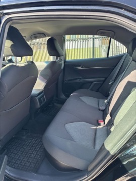 Toyota Camry IX Sedan 2.5 Hybrid Dynamic Force 218KM 2019 Toyota Camry 2.5 Hybryda 218KM 2019r. salon Polska, zdjęcie 7