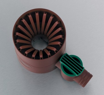 УЛОВИТЕЛЬ ДОЖДЕВОЙ ВОДЫ С КЛАПАНОМ И КОРИЧНЕВЫМ ФИЛЬТРОМ