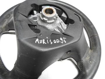 TOYOTA AURIS I 06-09 5D VOLANT 57B0