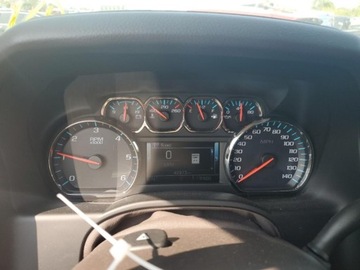 Chevrolet Suburban GMT900 2020 Chevrolet Suburban K1500 LT 2020 5.3l 5.3 Benzyna 355KM, zdjęcie 9