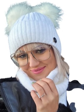 ШАПКА ЖЕНСКАЯ С ДВУМЯ ПОМОНАМИ НА ФЛИСЕ PL