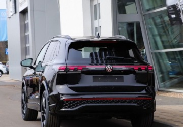 Volkswagen Tiguan III 2026 Volkswagen Tiguan Black Style, HAK, dostepny od reki 1.5 Benzyna 150KM, zdjęcie 2
