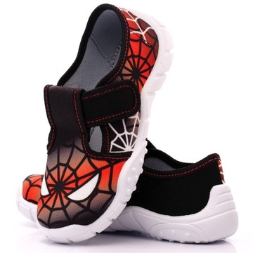 VIGGAMI KAPCIE BUTY CHŁOPIĘCE DO PRZEDSZKOLA PAJĄK SPIDER 31