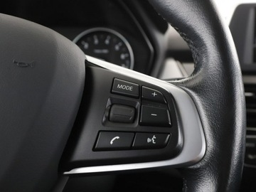 BMW Seria 2 F22-F23-F45-F46 Gran Tourer 216i 102KM 2016 BMW 216 GRATIS! Pakiet Serwisowy o wartości 800, zdjęcie 31