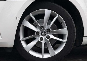 Skoda Octavia 2020 Skoda Octavia Reflektory LED Kamera Keyless Lane Assist Salon PL FVA, zdjęcie 10